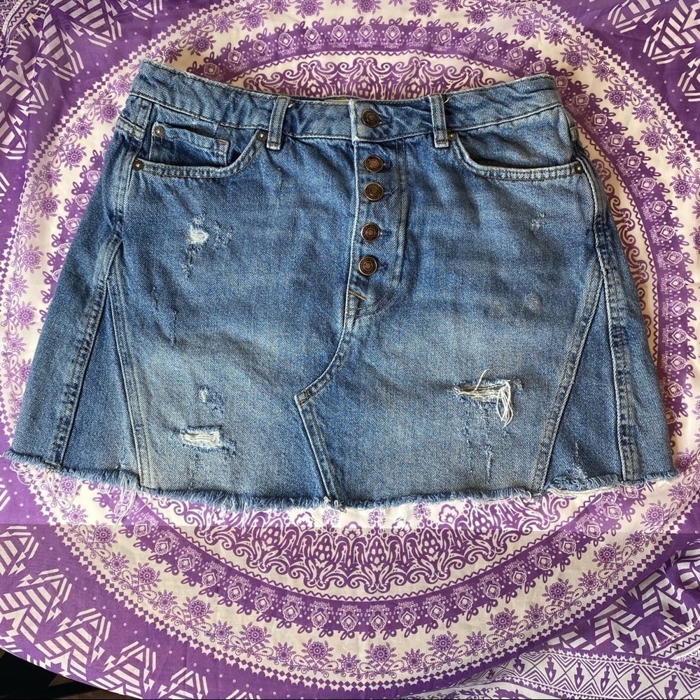 We The Free Denim Mini Skirt. Size 30
